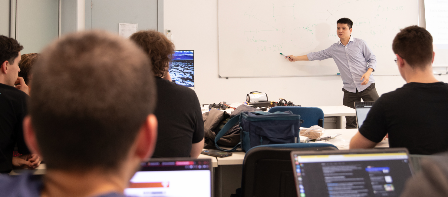 Lecturer and Researcher Tung Pham Xuan visits ISEP